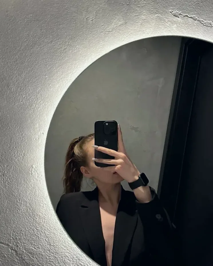 Franziska, 21